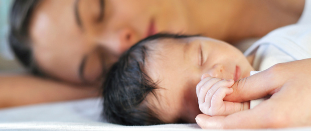 сон ребенка ребенок засыпает только с грудью